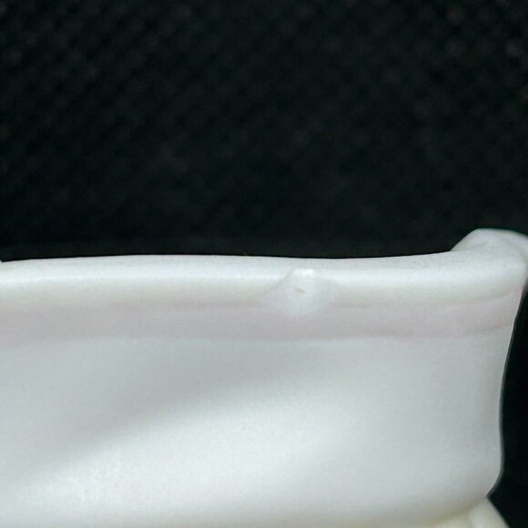 Precious Moments "Time Heals"  figurine - Picture 4 of 4